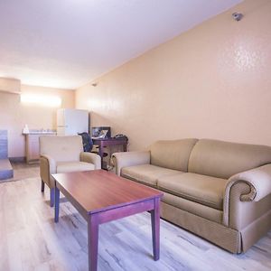 King Suite Whirlpool
